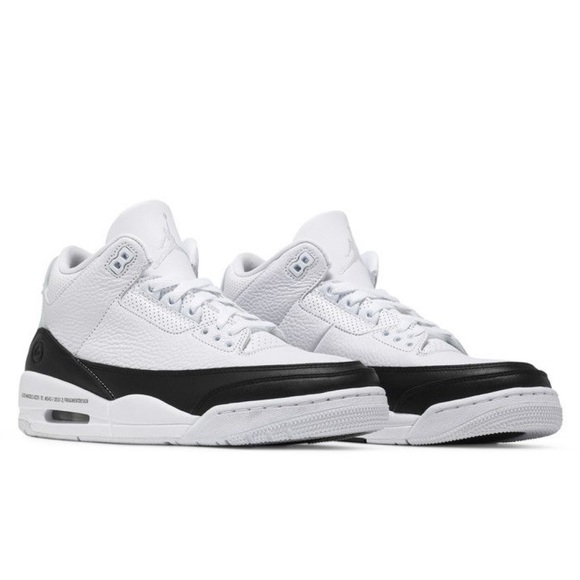 Deadstock Air Jordan 3 Retro SP "Fragment" sneakers - Picture 1 of 11